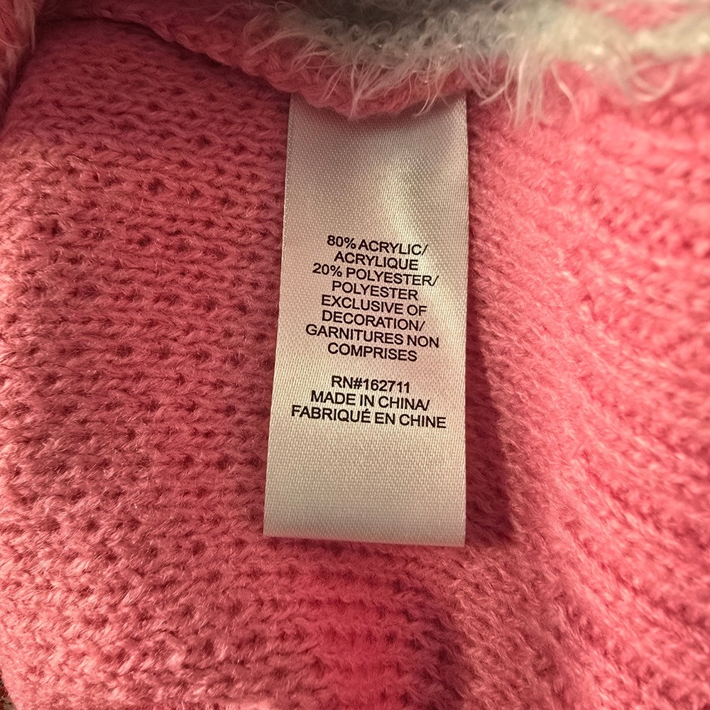 NWOT - Strawberry Shortcake Pink Christmas Sweater Vest Sequin Snowflake Fuzzy M - Picture 9 of 10